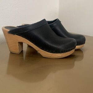 No.6 store clogs, size 37 dark navy